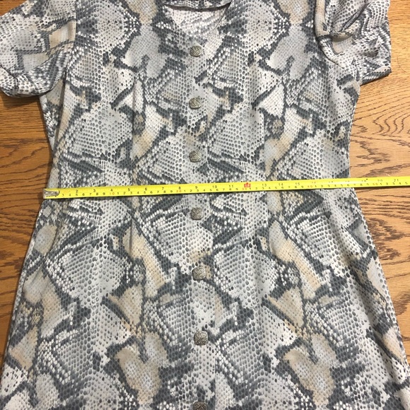 Donated- Vintage Python snake print button front midi dress Large - Picture 10 of 11